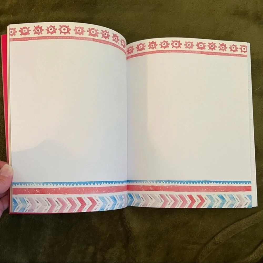 🌻5 for $25🌻 New The Art of Calligraphy book by Ruth Booth